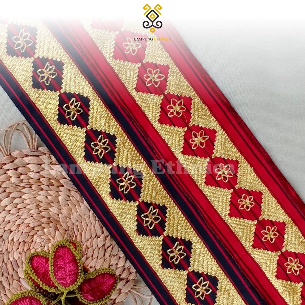 LAMPUNG ETHNICA OFFICIAL - TAPIS LAMPUNG ASLI - Selendang Tapis Lampung - Bisban Tapis Lampung - Sel