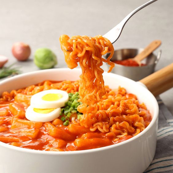 RABOKKI Makanan Jajanan Korea Viral Halal BPOM Merek Omoni Korean Halal Food