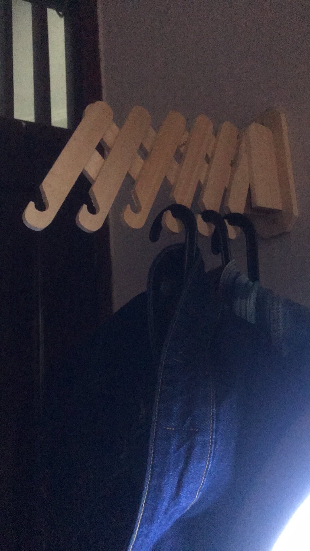 Dadalala Kapstok Gantungan Serbaguna Bahan Kayu Pinus