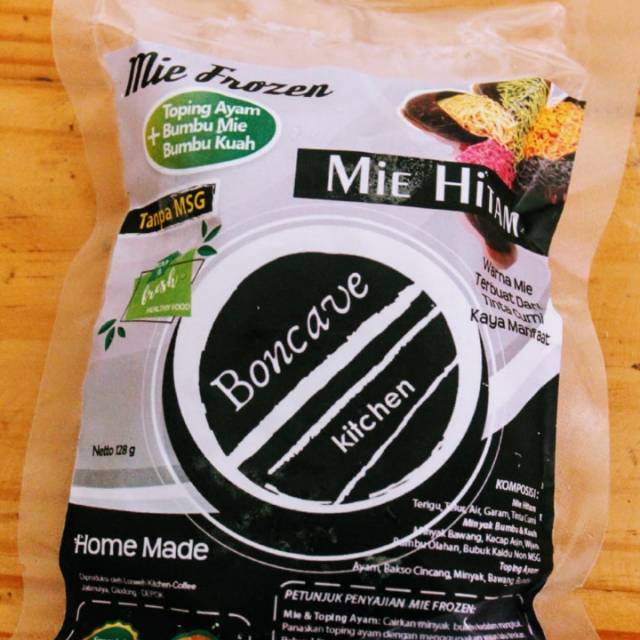 

Mie ayam hitam NO MSG HALAL SEHAT