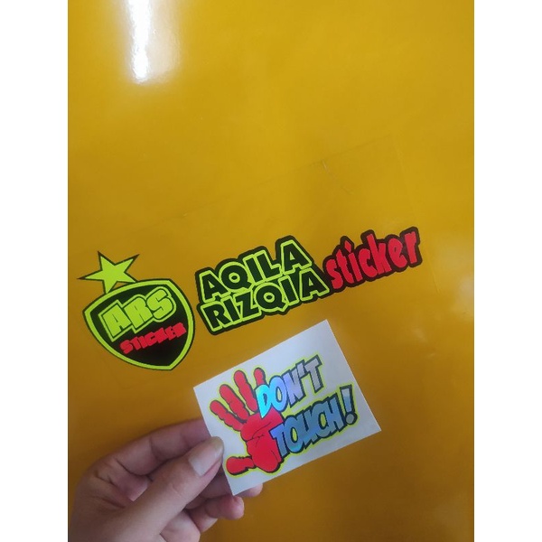 

STIKER DON,T TOUCH,JANGAN PEGANG,TANGAN,STIKER MOTOR,MOBIL,TERMURAH,TERBARU