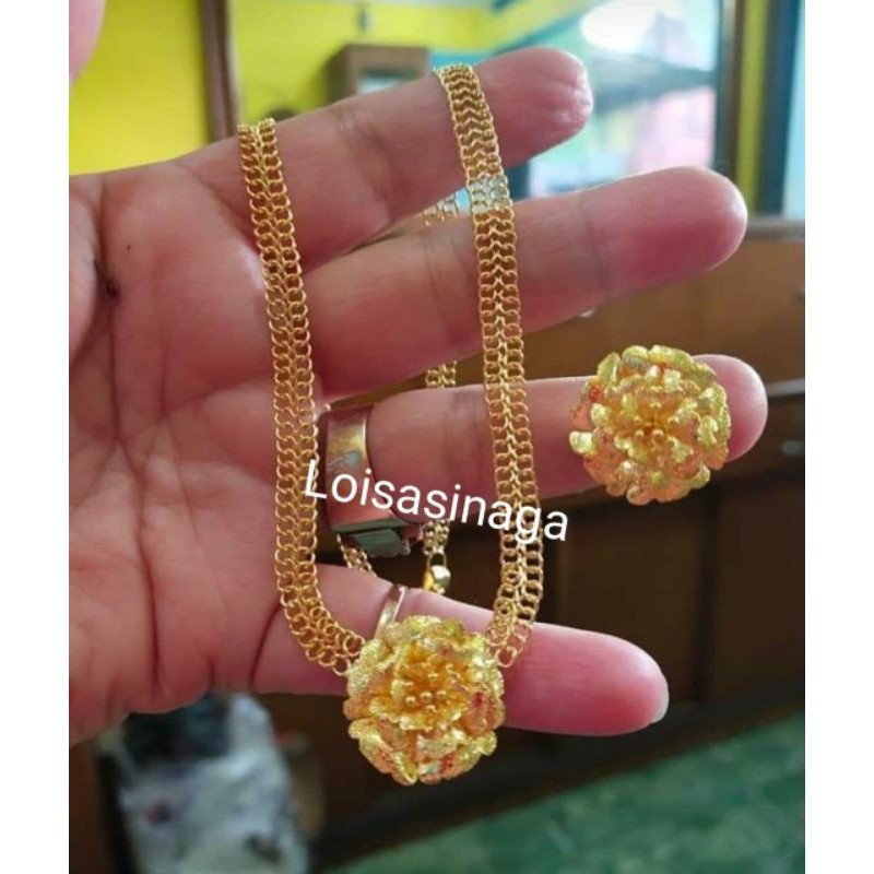 Kalung dan Cicin Mawar Emas LM/London 24K kadar 99,9%