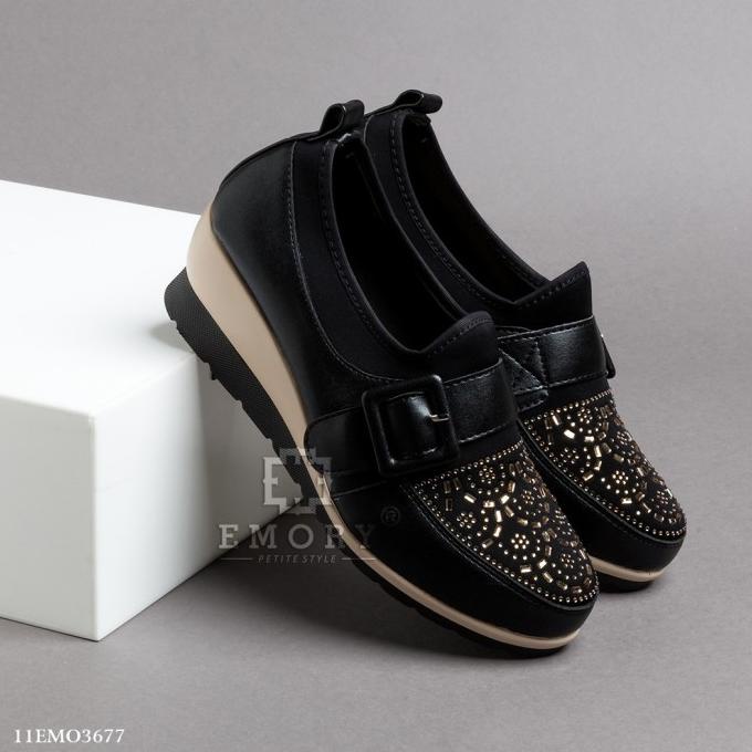 SEPATU E M O R Y Ayarra 11EMO3677