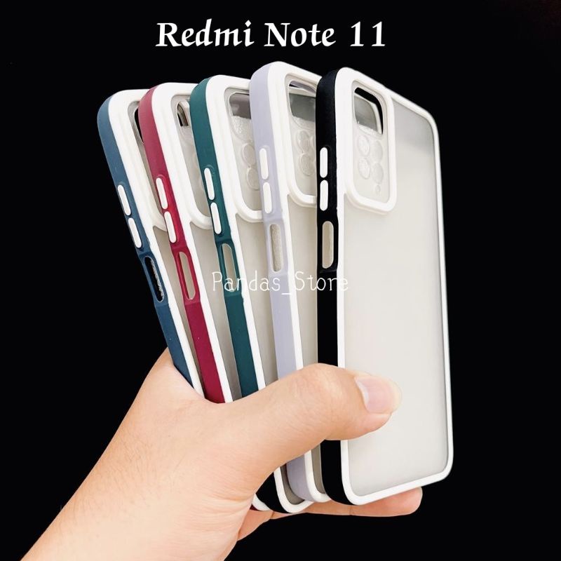 Pro Hybird Redmi Note 11 Softcase Halus dan Elegan / Pinggiran Garis Putih Keren (Pandas)