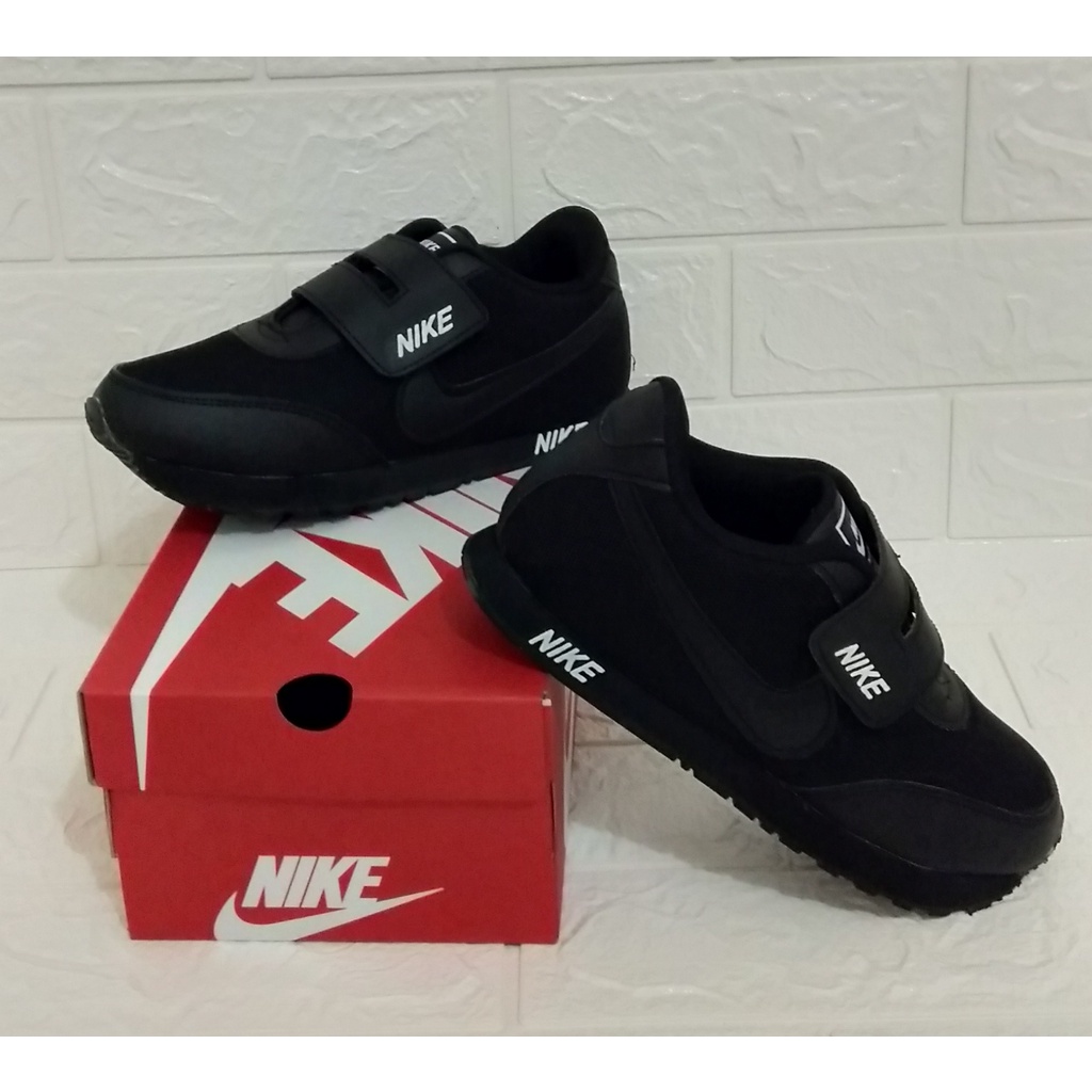 Sepatu Sekolah Anak Laki Laki Perempuan Usia 1 - 8 Tahun Hitam Polos TK SD Sepatu Anak Sneakers Murah