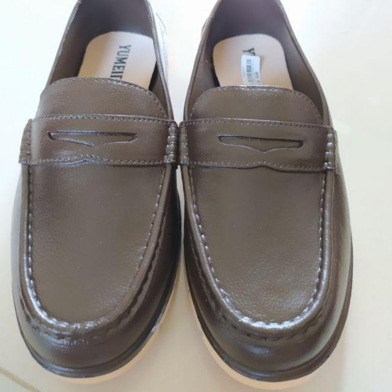 (COD)Sepatu Pantopel Karet Pria yang stylish dan awet merk Yumeida 8091