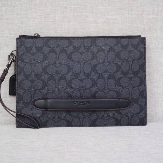 Coach Manhattan Pouch