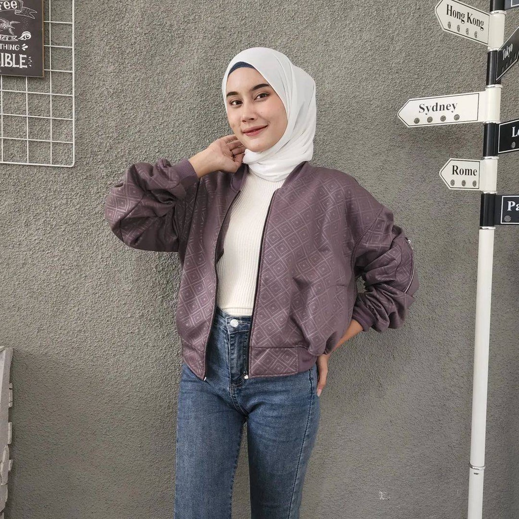 DIAMOND EMBOSS BOMBER Jacket Varsity Baseball Oversize Wanita Sweater Premium Motif Timbul Korean Style OOTD Terkini