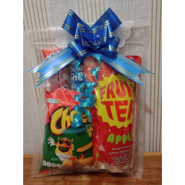 

Bingkisan lebaran/Snack ulangtahun/souvenir/parcel ulangtahun