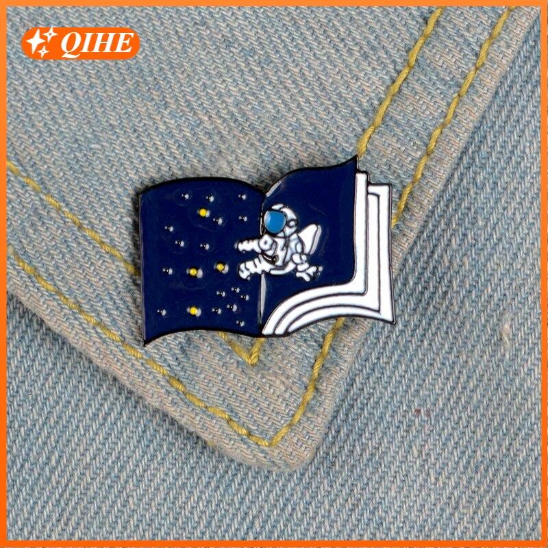 Bros Pin Enamel Desain Kartun Astronot Luar Angkasa Untuk Anak