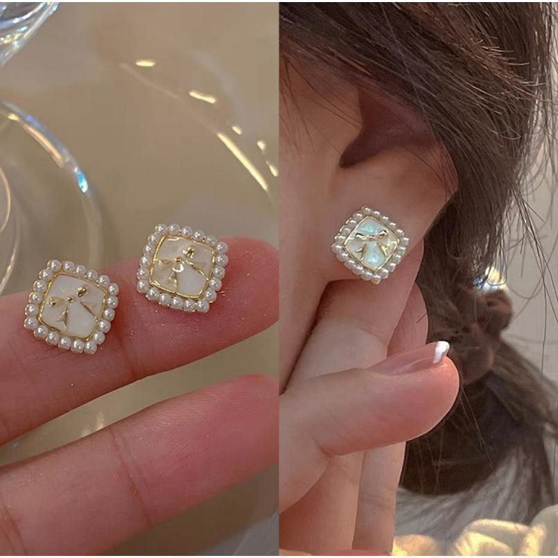 Anting Stud Desain Pita Aksen Mutiara Gaya Korea Untuk Wanita