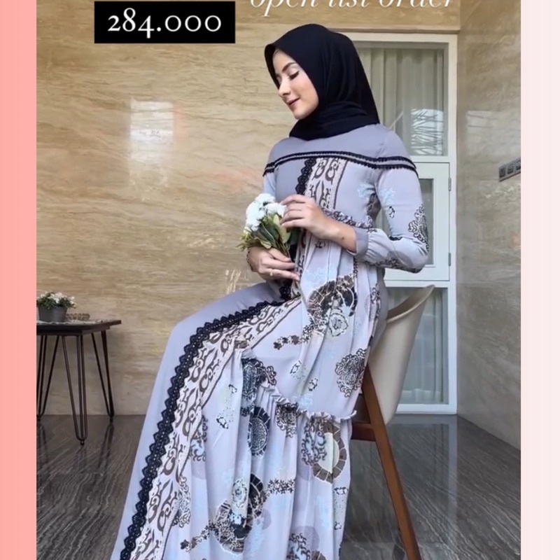 Nawal dress by javina