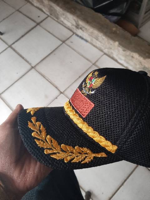 TOPI KECAMATAN/TOPI KEPALA DESA/TOPI KELURAHAN