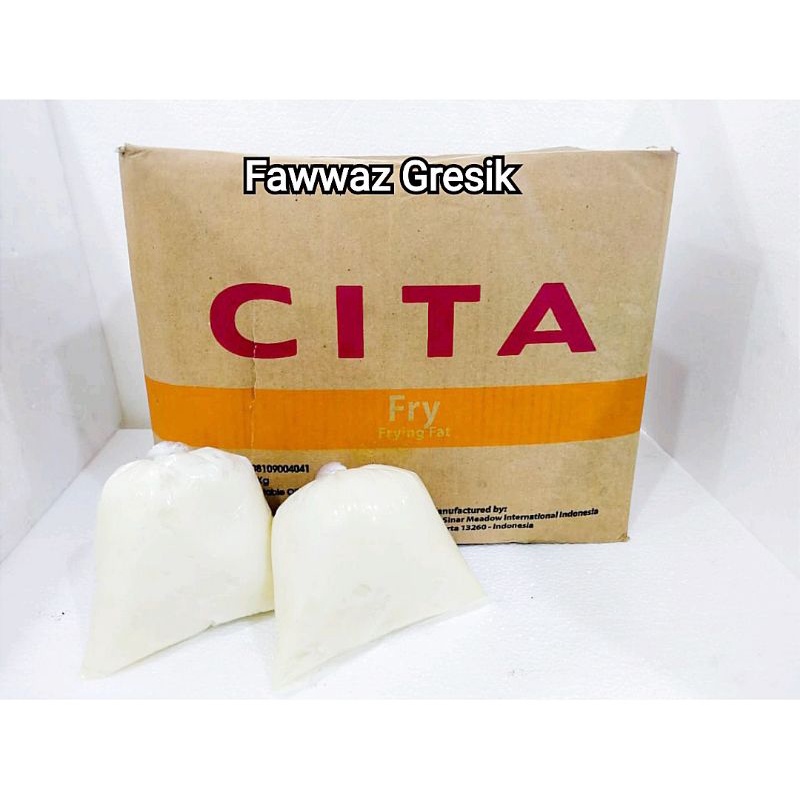 

Cita Fry Minyak Goreng Padat 1Kg / Minyak Beku / Minyak Donat Fryng Fat Cita Fry 1kg