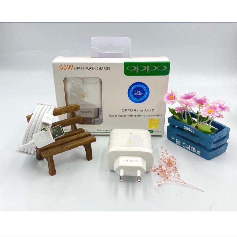 Charger Oppo Super VOOC 65 watt