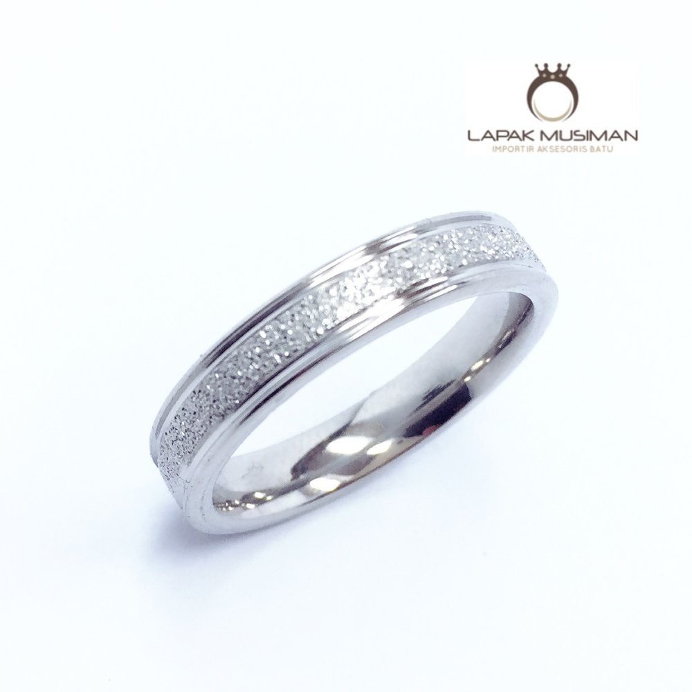 [Bayar di Tempat] CINCIN COUPLE SILVER TITANIUM ANTI KARAT SEUMUR HIDUP