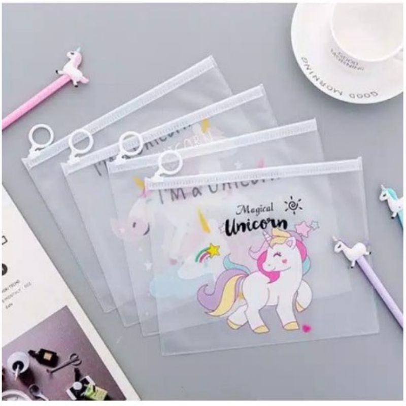 

pouch kosmetik unicorn tempat pensil transparan unicorn/ Zipper bag unicorn