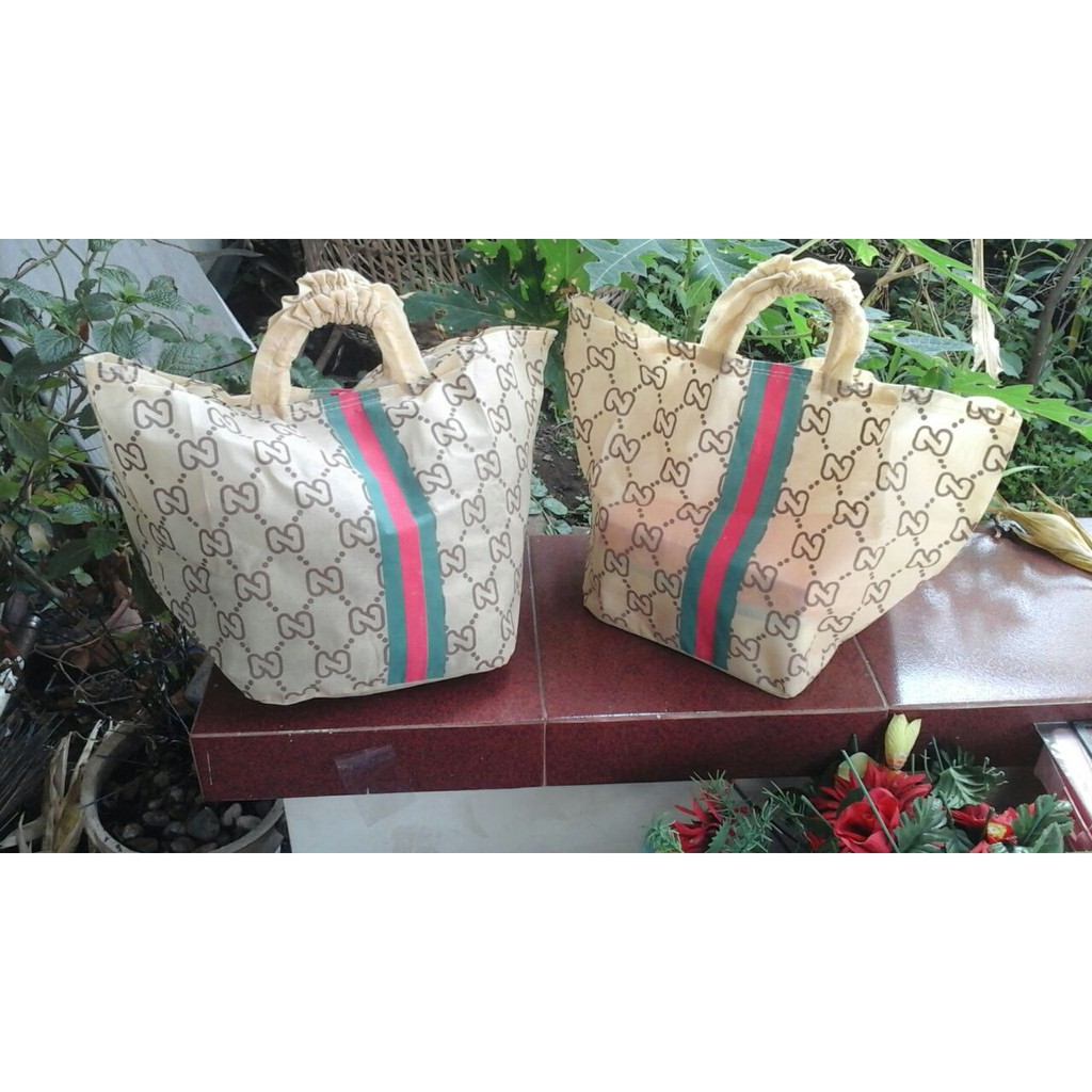 

TAS WANITA SPUNBOND GUCCI SOuvenir Wedding goodie bag goody pernikahan harga murah