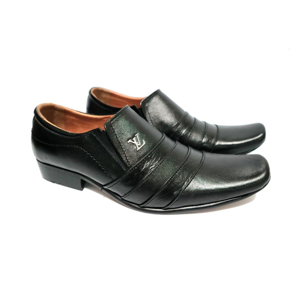 SEPATU PANTOFEL HITAM KULIT ASLI PRIA COWOK DEWASA CASUAL TANPA TALI LOUIS VUITTON
