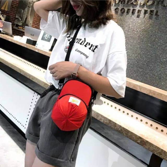 Tas Selempang Mini Bentuk TOPI / Tas Hang Out Keren