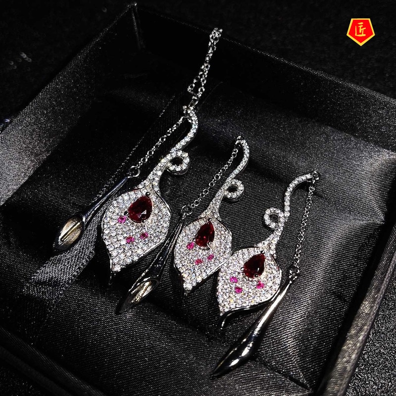 [Ready Stock]New Creative Diamond Common Calla Necklace Two-Color Earrings Set
