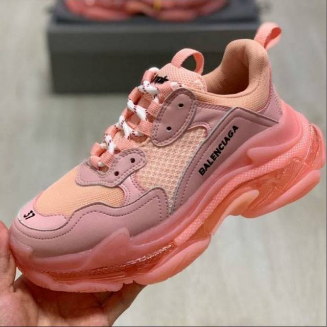 all pink balenciaga triple s