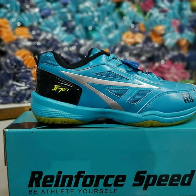 Sepatu badminton RS JF 703