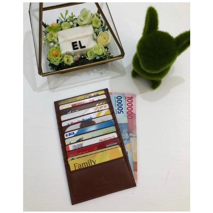 

Dompet Kartu Kulit Asli Kualitas Premium 072