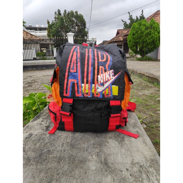 vintage backpack nike air