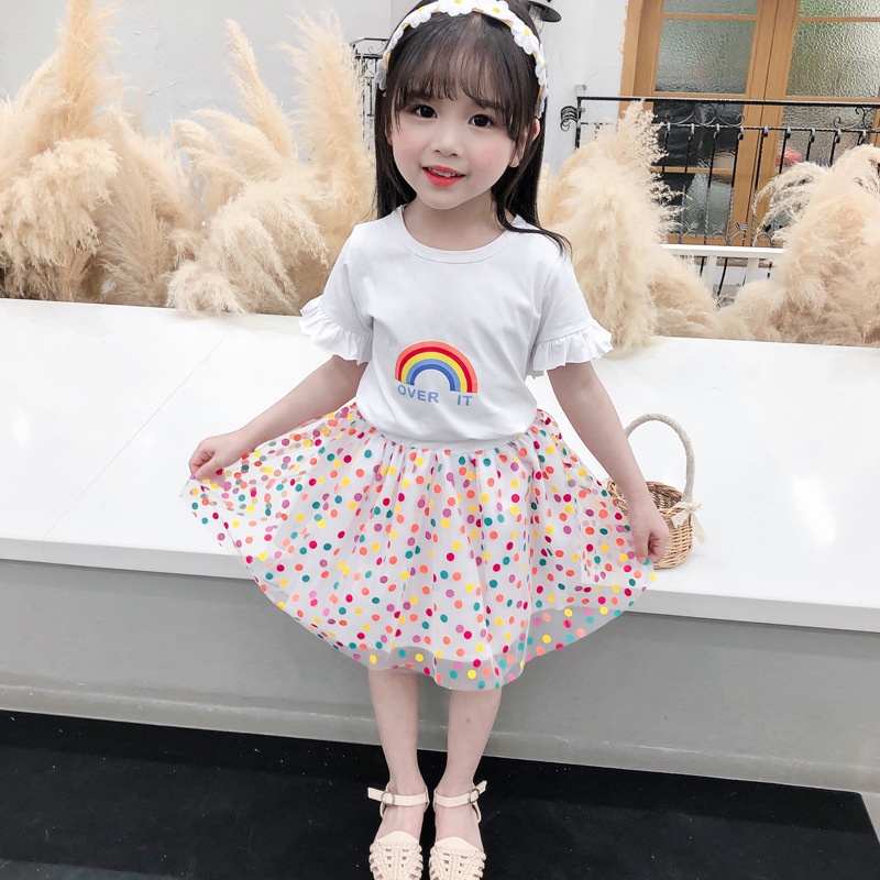 T-shirt Kaos lengan pendek anak perempuan + setelan rok pendek rok jala pelangi busana anak-anak Balet