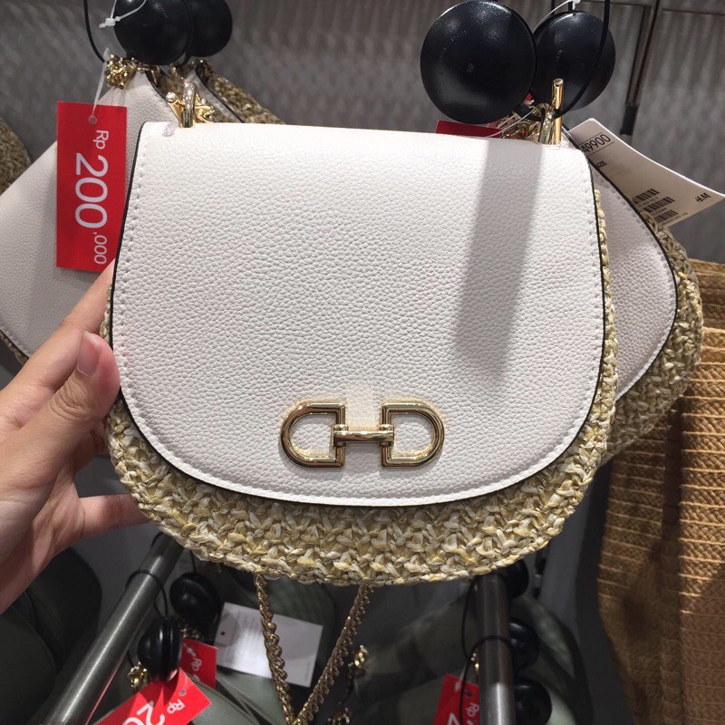 JASTIP SLING BAG ROTAN HNM SALE