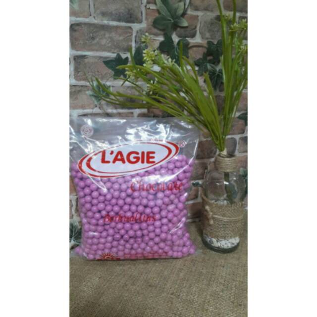 

Coklat Lagie Isi biskuit 1000gr
