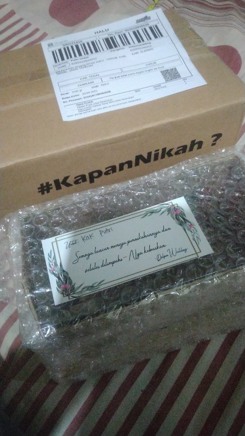 Kayu Cincin Gelang Tutup Mika Untuk Seserahan Pernikahan