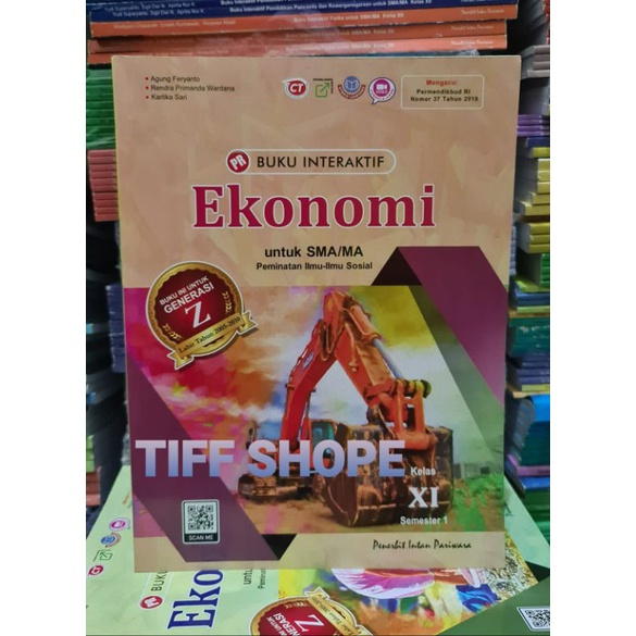 Buku PR/LKS interaktif ekonomi kelas XI,11 semester 1 (K13 revisi) intan pariwara, 2022