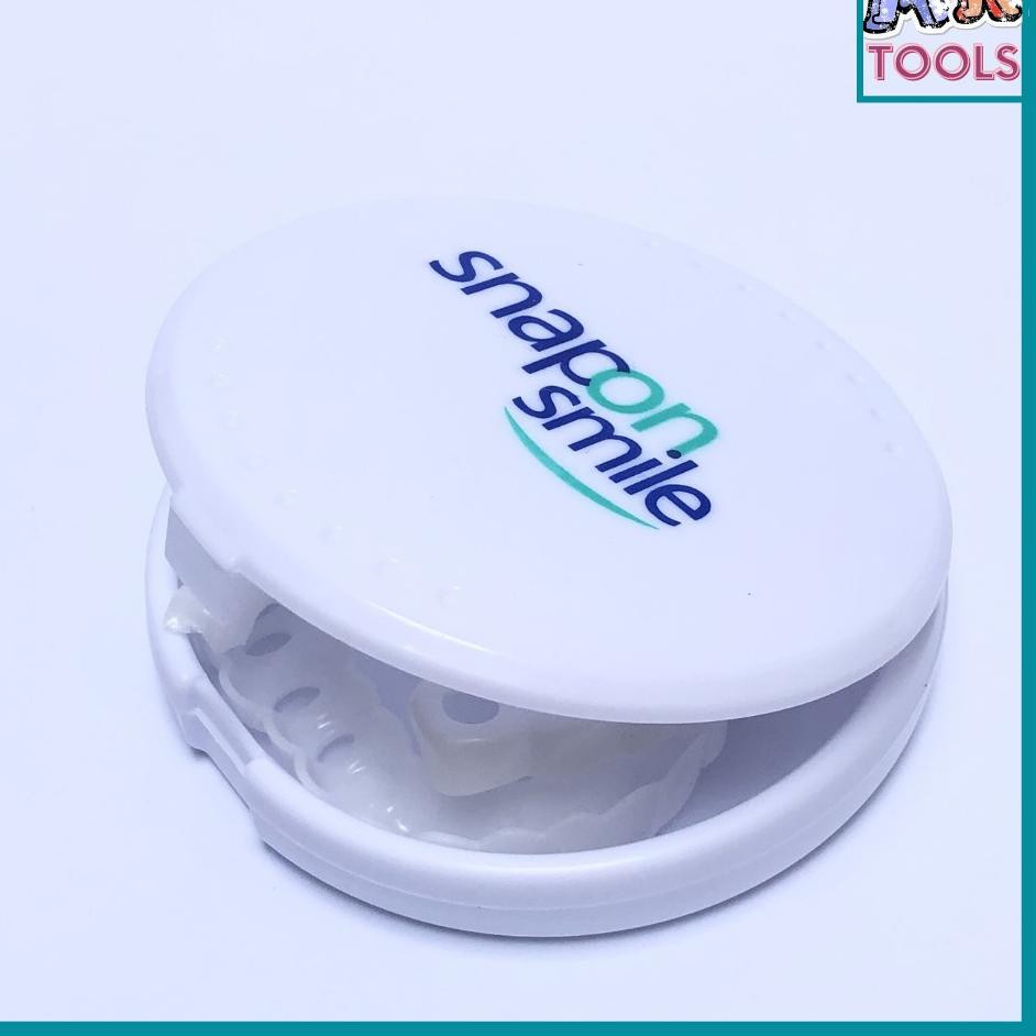 SHOPEE MALL Gigi Palsu Bahan Silikon - Snap On Smile untuk Pemutih Gigi 1 Pasang ( Atas Bawah )