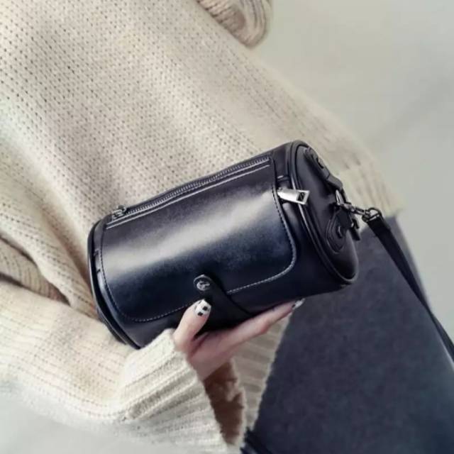 Tas Selempang Kulit Wanita Fashion Korea Model Tabung Black - Tas Kasual Wanita lucu