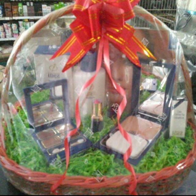 Paket inez kosmetik hantaran nikah