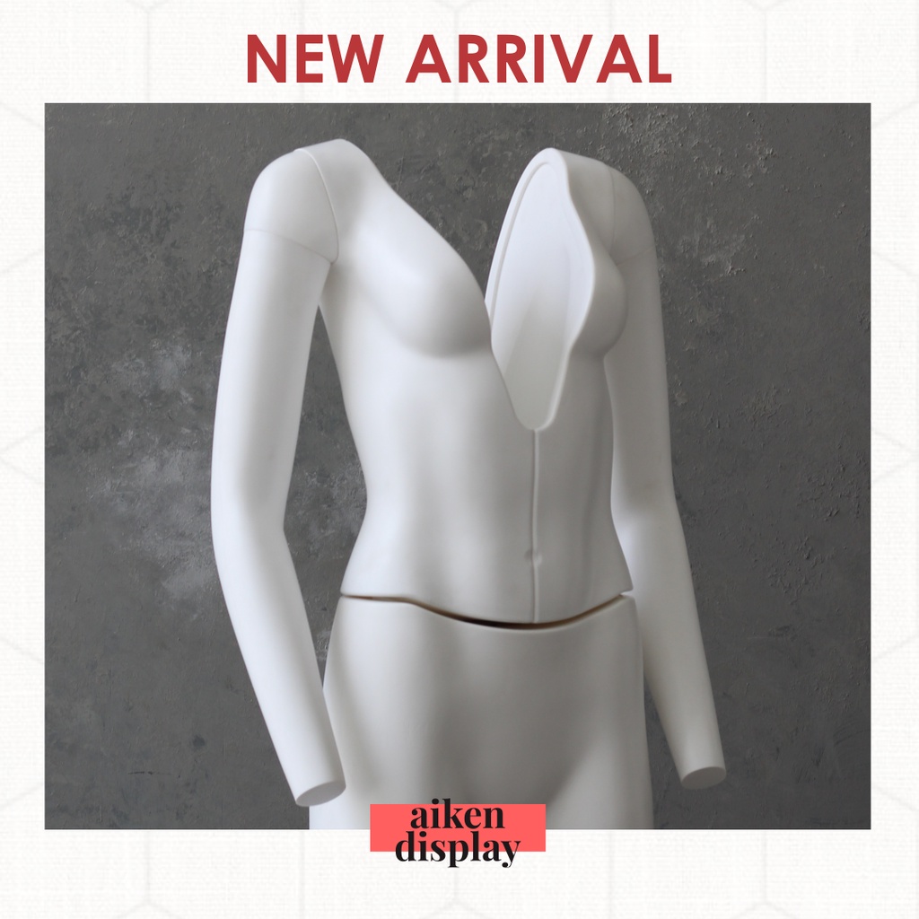 Manekin Hantu, Manekin Dewasa Wanita Tanpa Kepala, Manekin Buntung