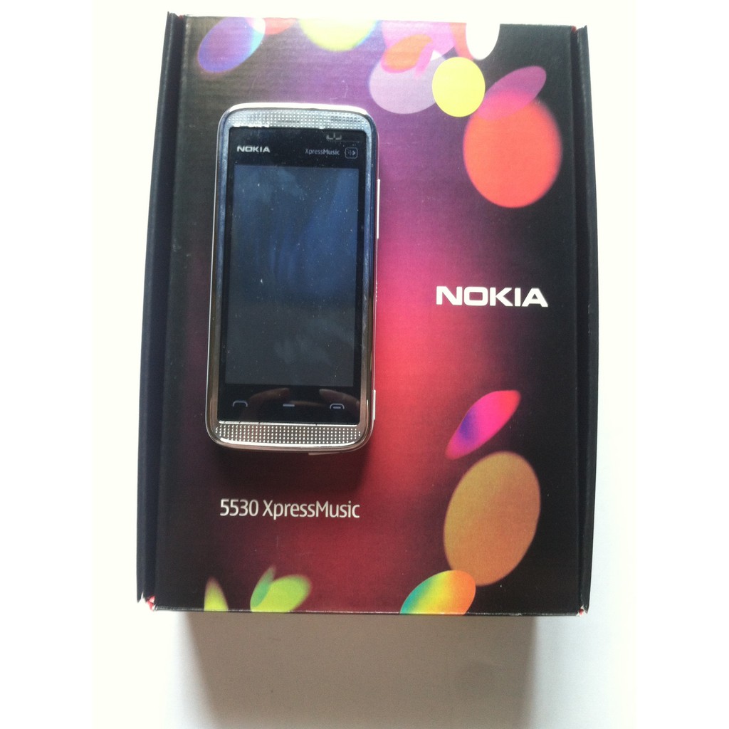 Nokia 5530 XpressMusic / Xpress Music Silver / White dengan Red List