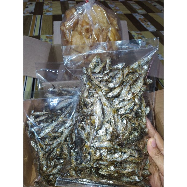 

Ikan Bilih Goreng Asli dari Danau Singkarak kemasan 250 gr