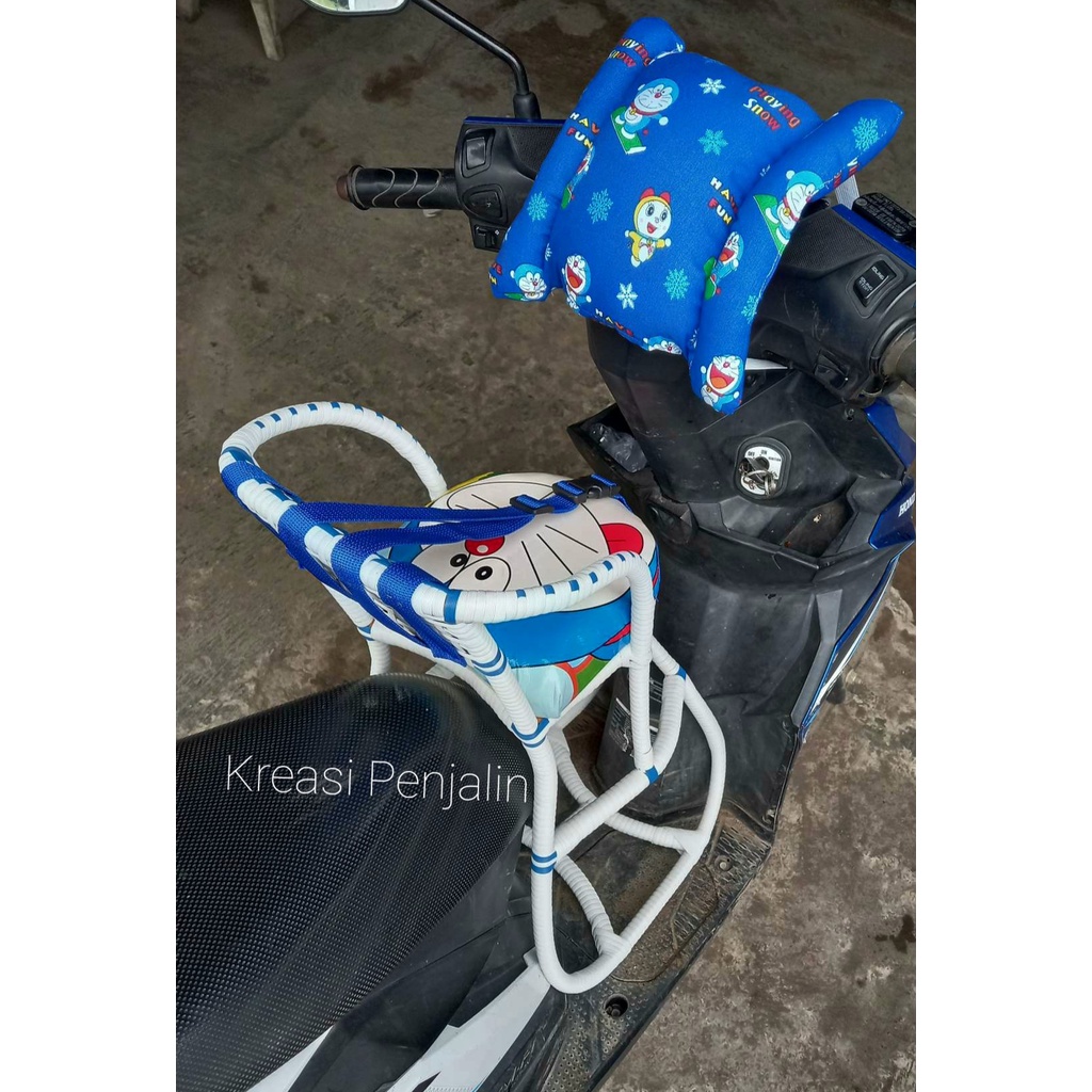 [PROMO] KURSI BONCENGAN ANAK MOTOR MATIC FULL SABUK BANTAL STANG / Boncengan anak rotan / Kursi matic Anak Motor Matic / Jok Anak Motor Matic / Kursi Boncengan Anak Motor Matic / Boncengan Anak Motor Matic / bangku motor matic