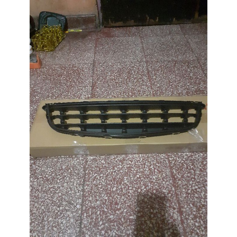 grill bemper depan bawah suzuki new splash