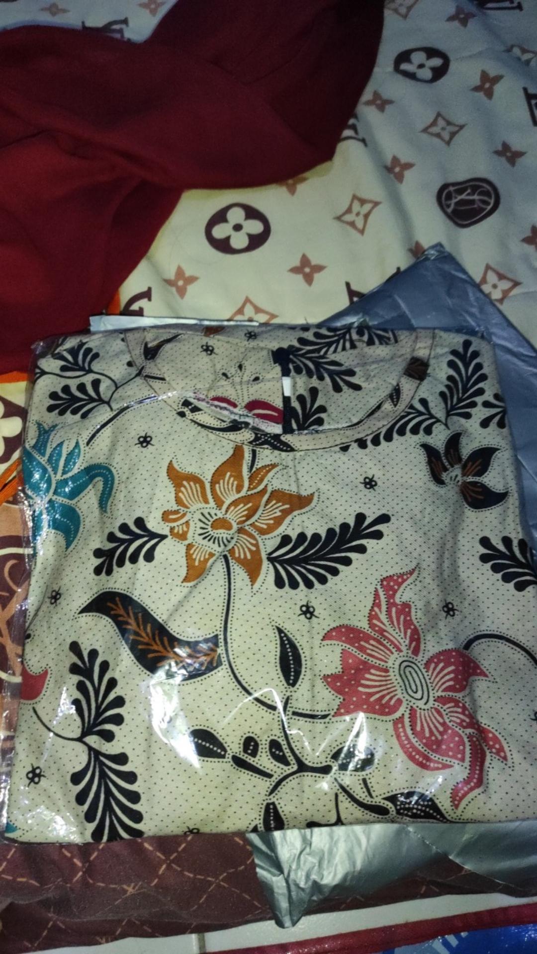 Atasan Batik Dolby Dolbi Dobby Doby Tenun Sutra Tulis Halus Katun Atbm Baron ,sarombit Atasan