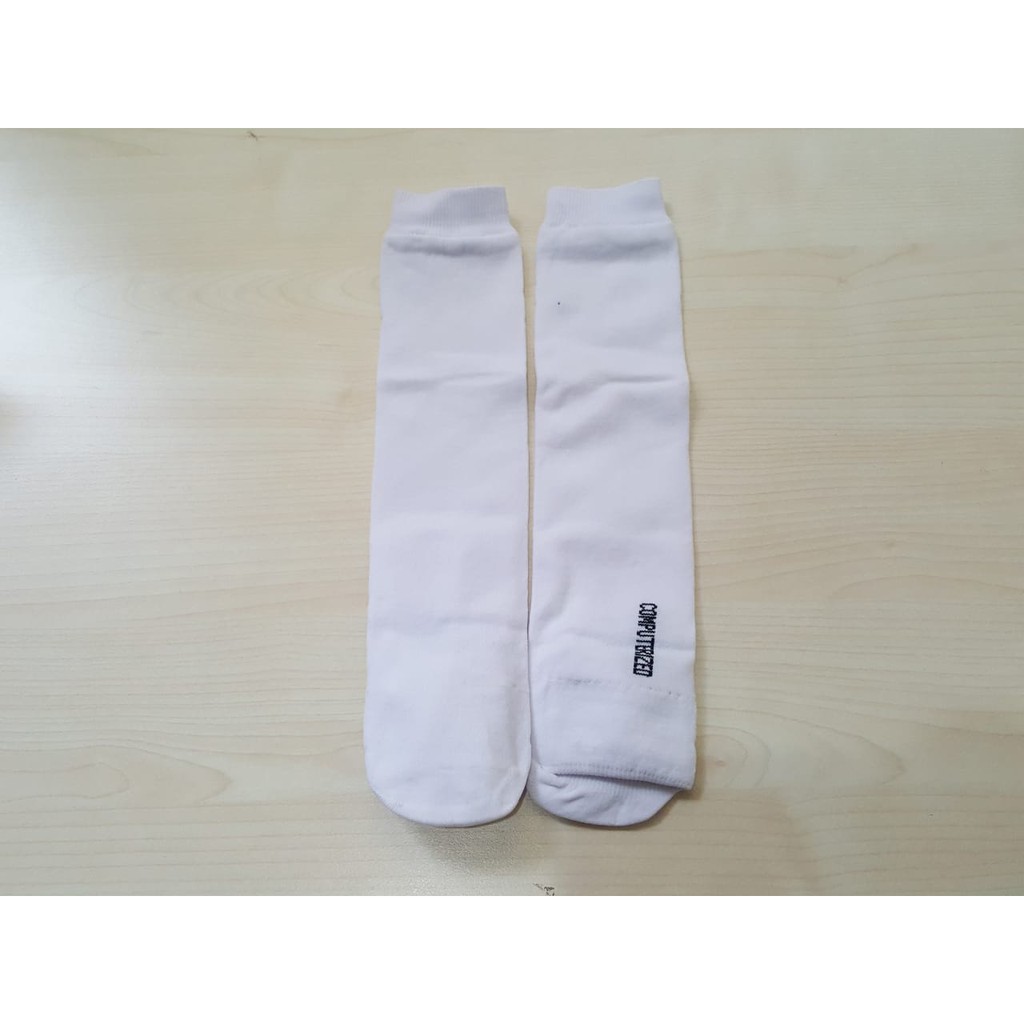 Kaos Kaki (Wudhu)