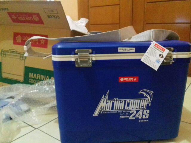 Marina Cooler Box 24 Kapasitas 22 Liter