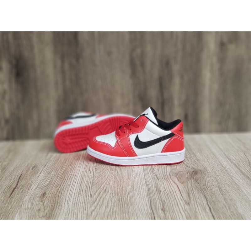 Sepatu Anak Laki dan Sepatu Sneakers Anak Perempuan Jordan Kids Sepatu Anak Laki Laki 10 Tahun Sepatu Anak Sneakers Laki Laki Perempuan Nike Jordan Low Grade Original Sepatu Jordan Anak Laki Laki