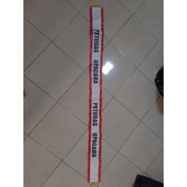 Selempang petugas upacara sablon