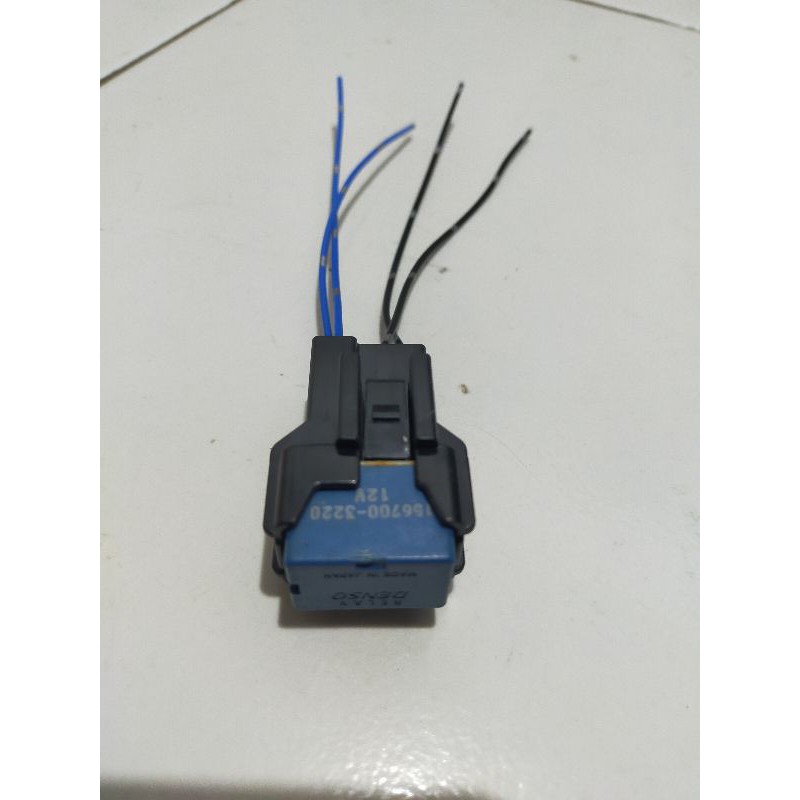 SOKET RELAY KAKI 4 KECIL SOKET RELAY STATER MIO M3 BEAT VARIO(hitam)