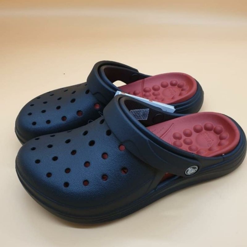 Crocs Reviva Clog / Sandal Crocs Reviva / Sandal pria / Sandal wanita / sandal kesehatan