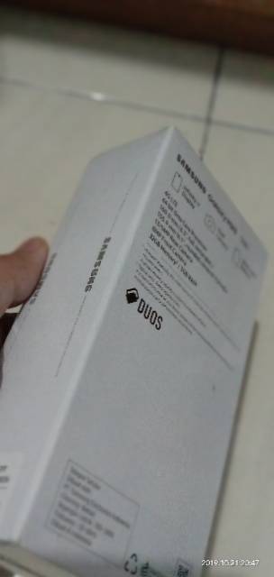 Samsung galaxy M20-2